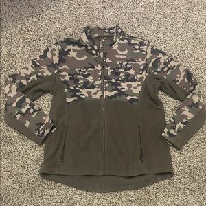 Magellan Outdoors Olive & Camo Fleece Zip-Up Jacket